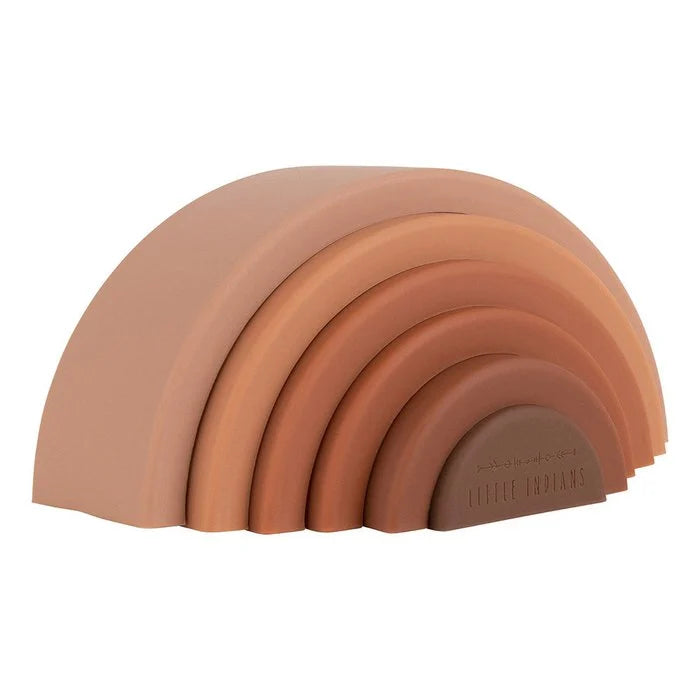 Regenboog siliconen Amber Brown van Little Indians Kidswear